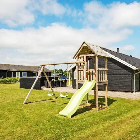 10 Person In Holiday home *