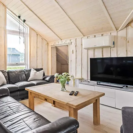 Holiday home 10 Person In *