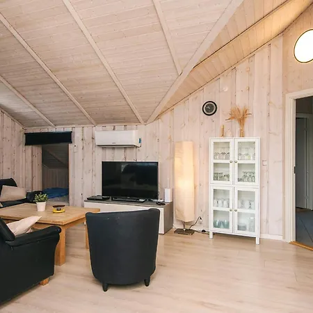 Semesterbostad 10 Person In *