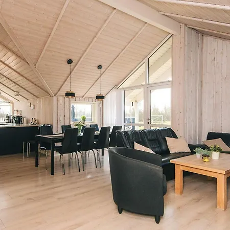10 Person In Holiday home *
