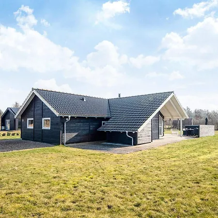 Holiday home 10 Person In *