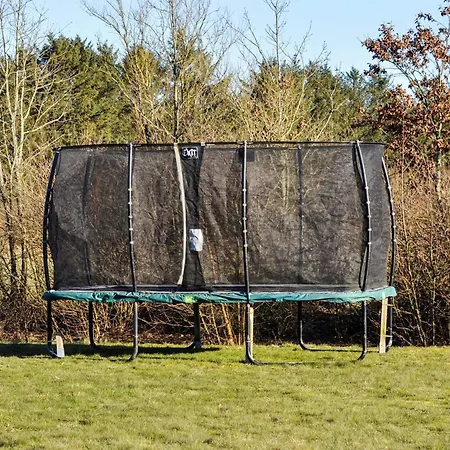 10 Person In Vakantiehuis Ansager