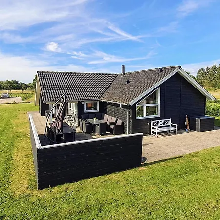 Luxury Lakeside Retreat - By Traum *