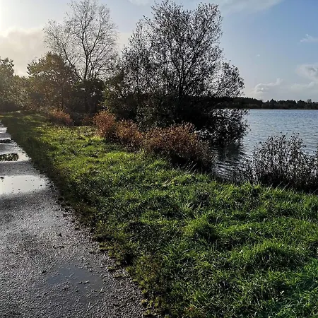 Luxury Lakeside Retreat - By Traum Hébergement de vacances Ansager