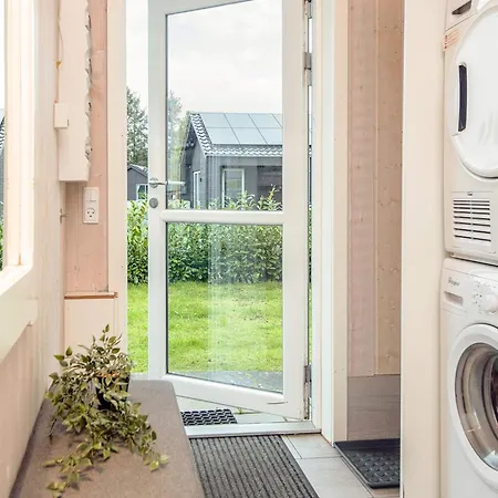 Luxury Lakeside Retreat - By Traum * Ansager