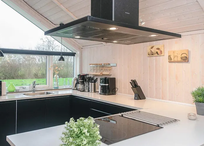 Luxury Lakeside Retreat - By Traum * Ansager