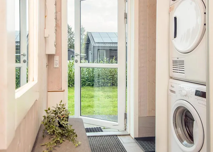 Luxury Lakeside Retreat - By Traum * Ansager